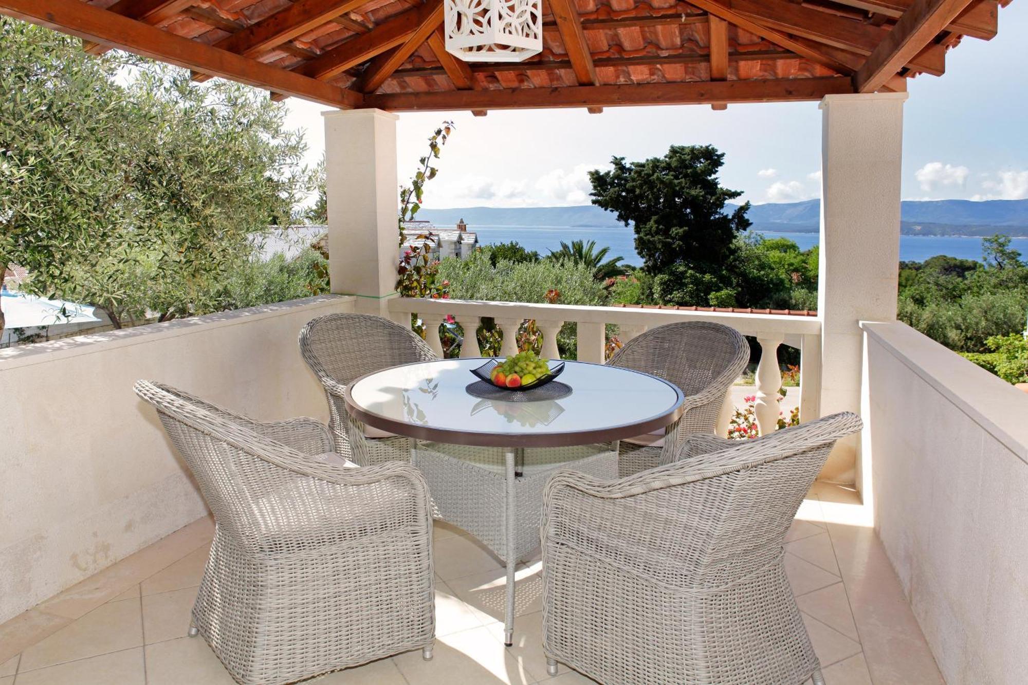 Apartments Semper - Heated Pool Bol Exterior foto