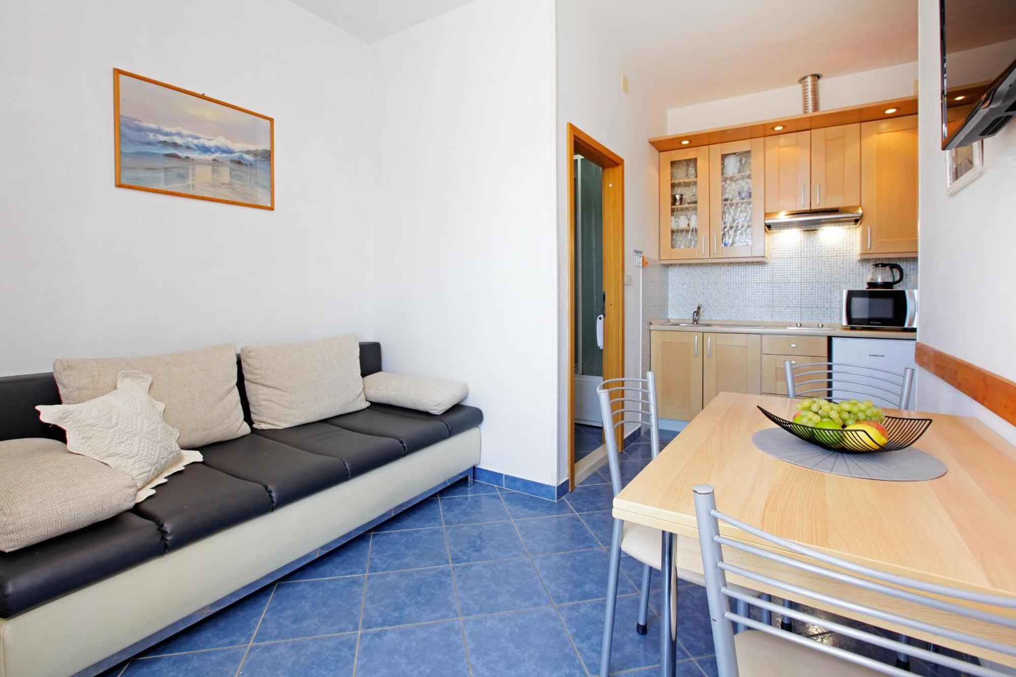 Apartments Semper - Heated Pool Bol Habitación foto