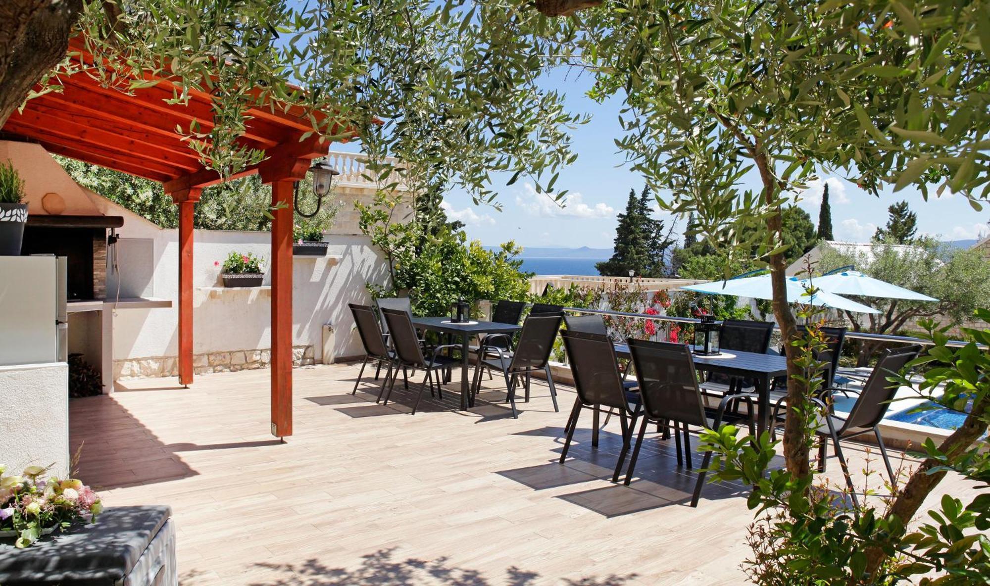 Apartments Semper - Heated Pool Bol Exterior foto